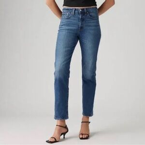 LEVI’S Wedgie Straight High Rise Jeans Women’s Size 28 (altered)